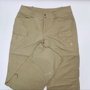 The North Face Convertible Pants/Shorts, size S